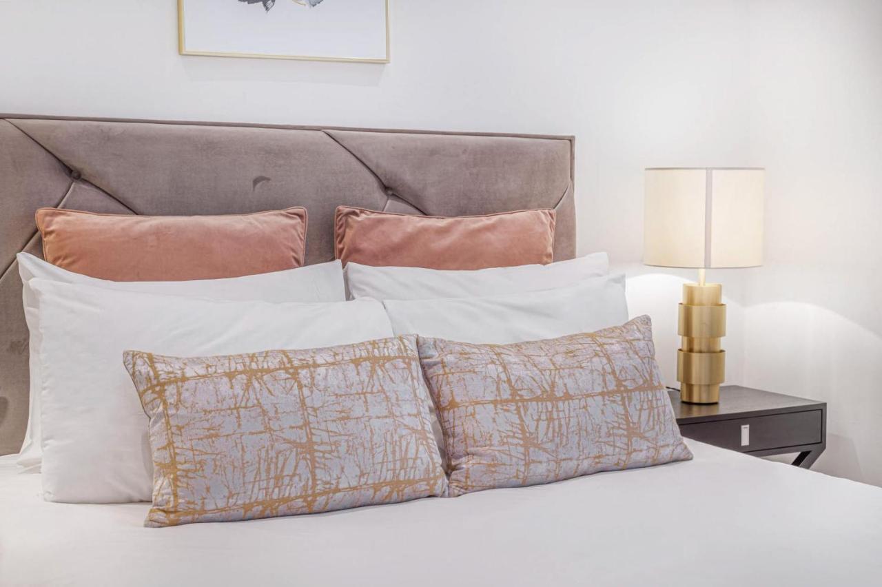 Royal Kensington - Premium 2 bed Apartment London Bagian luar foto