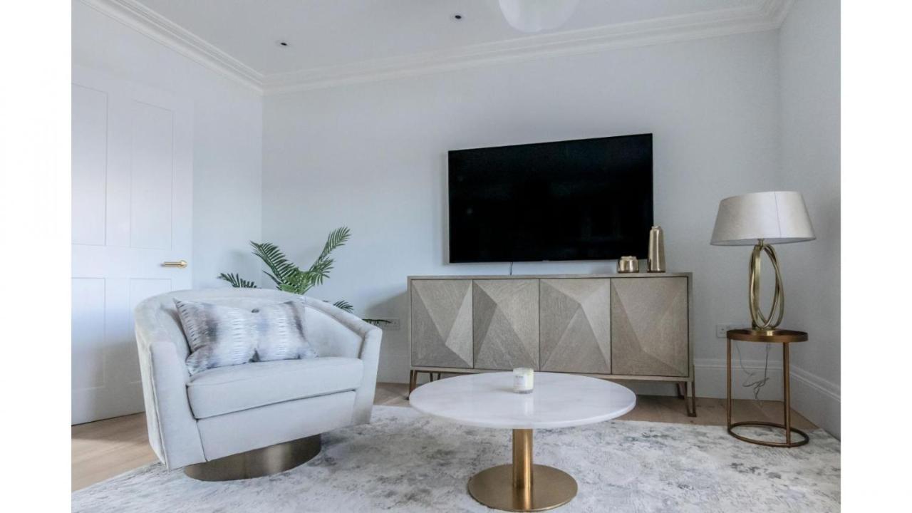 Royal Kensington - Premium 2 bed Apartment London Bagian luar foto